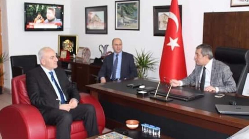 Avukat ve adliye personelinin sorunları g&ouml;r&uuml;ş&uuml;ld&uuml;