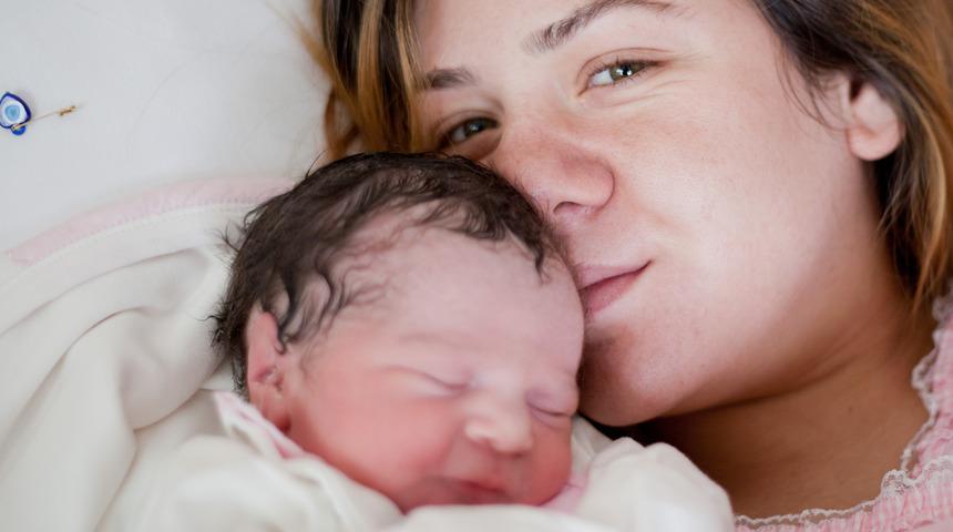 Doğum sonrası depresyonu nedir, belirtileri nelerdir? Doğum sonrası depresyonunu önlemenin yolları nelerdir?