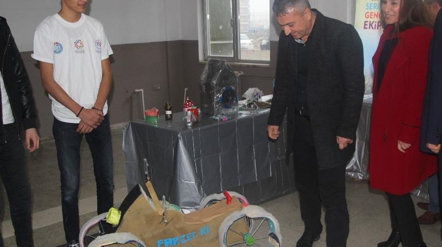 &Ccedil;&ouml;pler Sanata d&ouml;n&uuml;şt&uuml;r&uuml;ld&uuml;