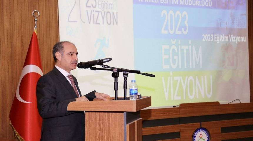 Vali Aktaş: &ldquo;Ter&ouml;r&uuml; zihinlerimizden silmemiz lazım&rdquo;