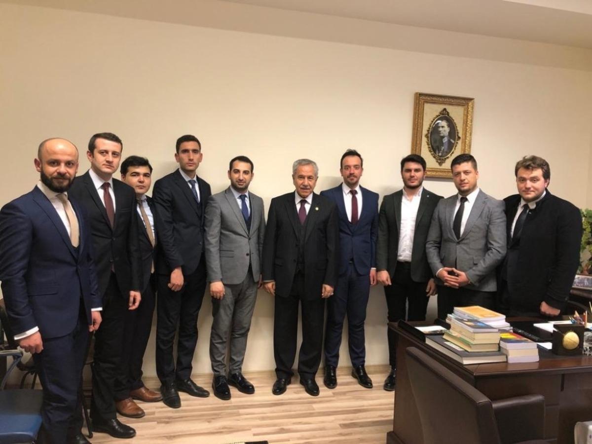 AK Parti Manisa İl Gen&ccedil;lik Kollarından Ankara &ccedil;ıkarması