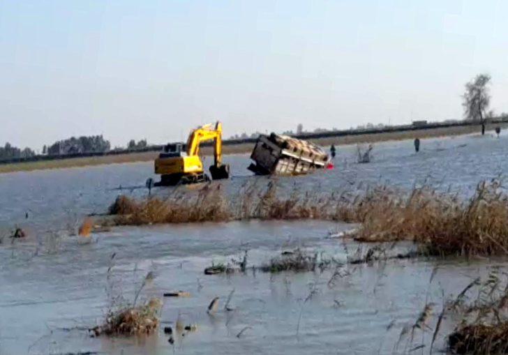 Adana'da tarım arazileri baraj suyu altında kaldı  G4