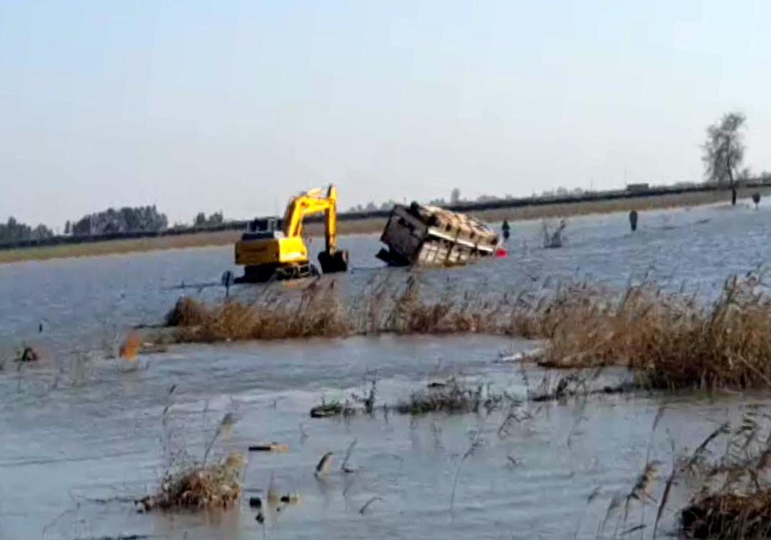 Adana'da tarım arazileri baraj suyu altında kaldı 