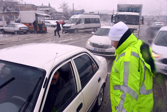 Kahramanmaraş-Kayseri yolu ulaşıma kapandı