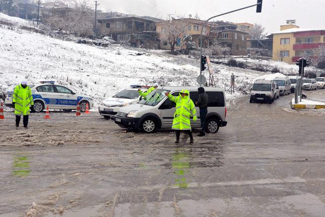 Kahramanmaraş-Kayseri yolu ulaşıma kapandı