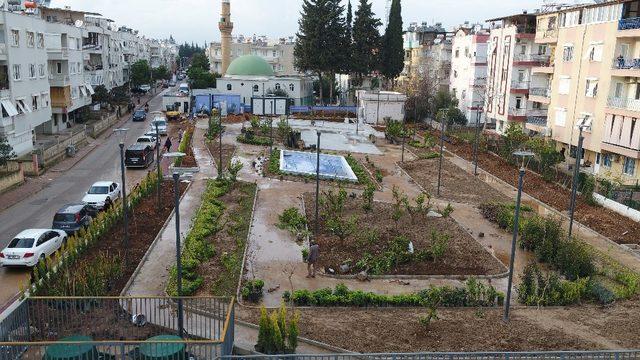 Antalya’da çevreci otopark açılış için gün sayıyor