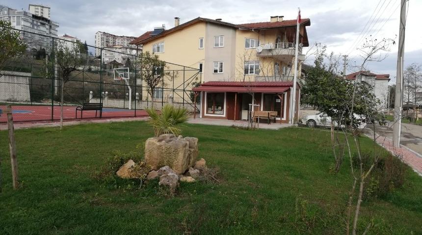 Dolunay Muhtar Evi ve Basket Sahası hizmete girdi