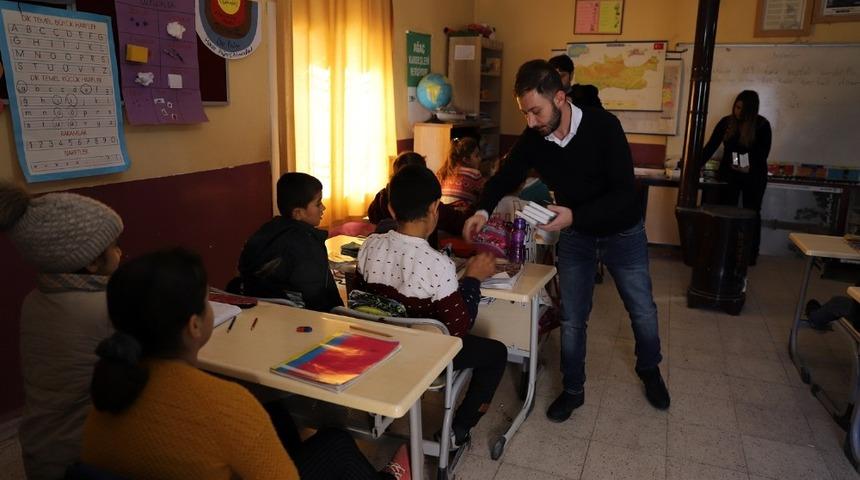 &Ouml;ğrencilere artırılmış ger&ccedil;eklikle tarih ve bilim anlatılıyor