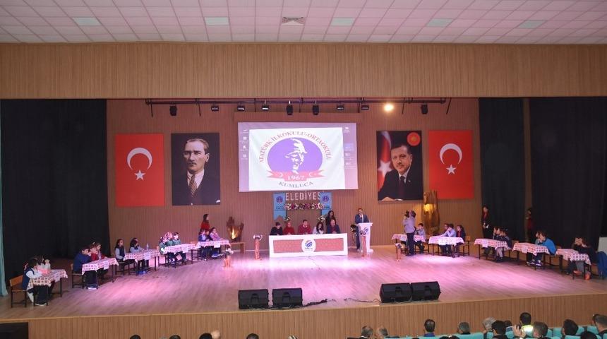 Kumluca&rsquo;da yarışma soruları &ouml;ğrencileri zorladı