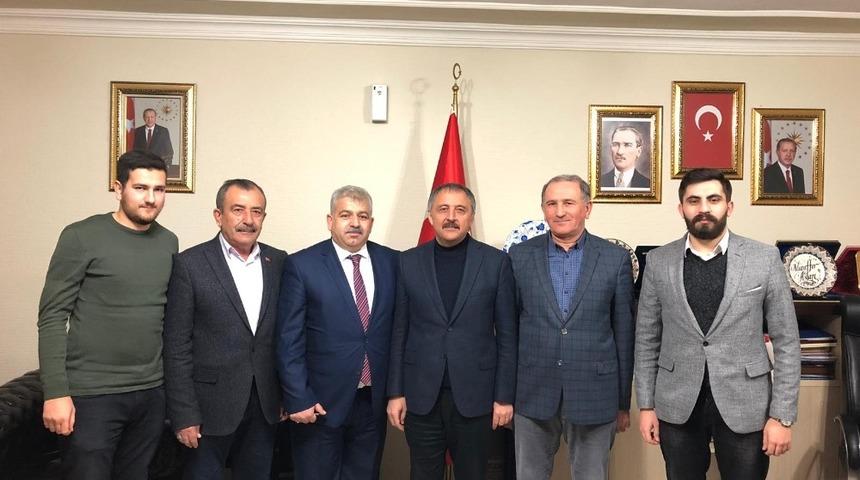 AK Parti, eski İl Başkanı Hacı &Ouml;mer Seyfi İl Genel Meclisi adaylığı başvurusu yaptı