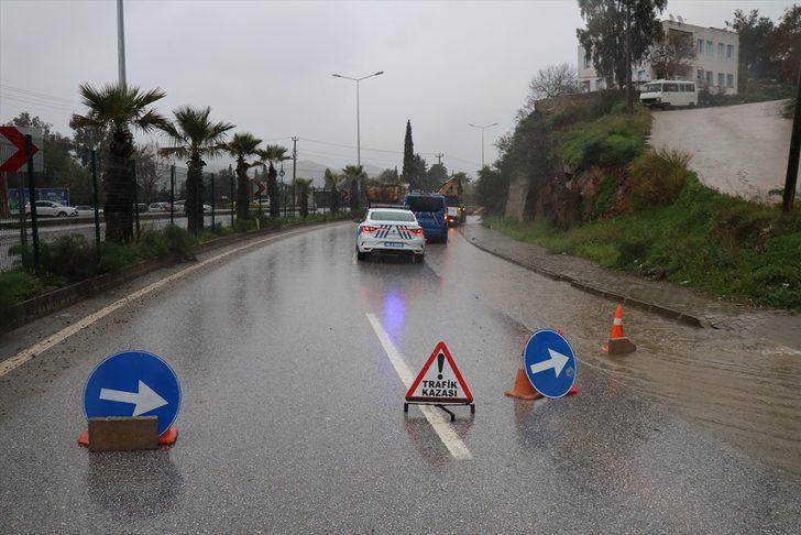 Muğla'da sağanak ve fırtına etkili oluyor  G3