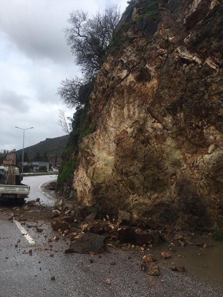 Muğla'da sağanak ve fırtına etkili oluyor  G4