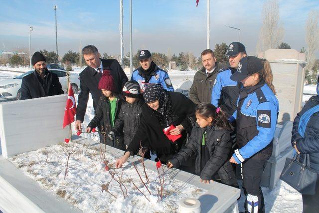 Öğrencilerinden anlamlı etkinlik