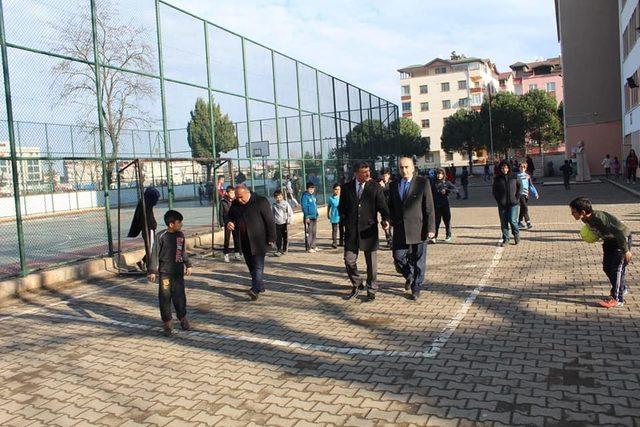 Müdür Atinkaya eğitim yatırımlarını inceledi