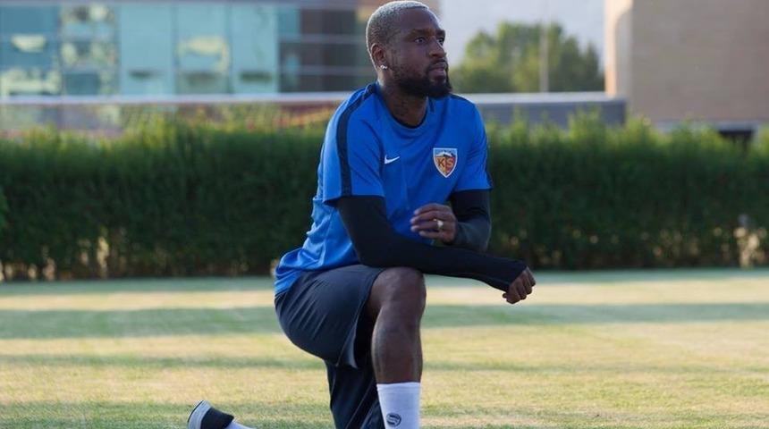 İstikbal Mobilya Kayserispor&rsquo;da Kana Bıyık şoku