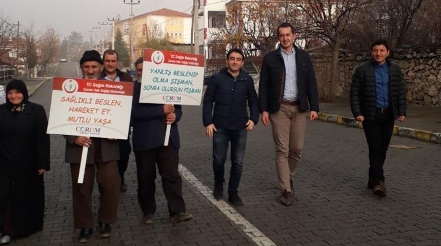 Umre yolcuları sağlıklı yaşam i&ccedil;in y&uuml;r&uuml;d&uuml;