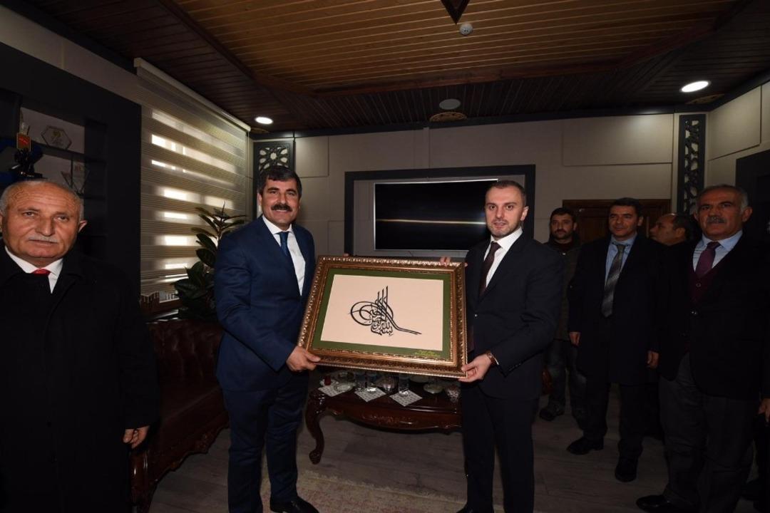 Teşkilat Başkanı Kandemir&rsquo;den Başkan Asya&rsquo;ya &ouml;zel teşekk&uuml;r