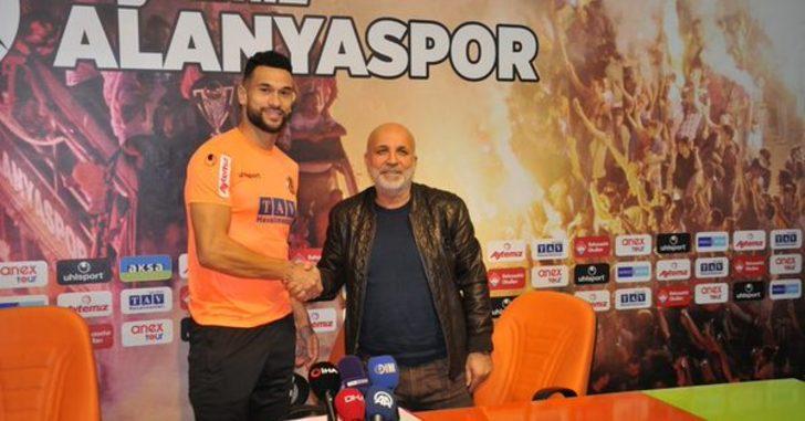 Steven Caulker - > Alanyaspor | BONSERVİS BEDELİ: Yok