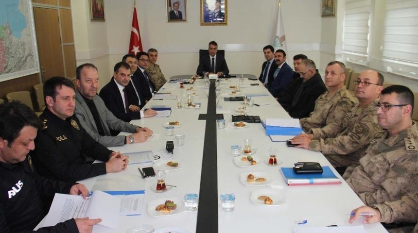 Bitlis&rsquo;te se&ccedil;im g&uuml;venliği toplantısı