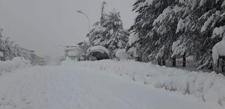 Burası Adana'nın Sibiryası! İlçe görünmez oldu G4
