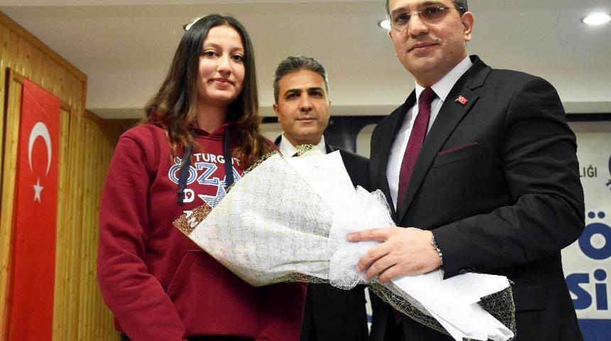 &Ouml;ğrenciler sordu, Başsavcı Yurdag&uuml;l yanıtladı