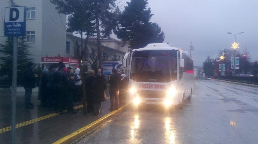 Umre yolcuları kutsal topraklara uğurlandı