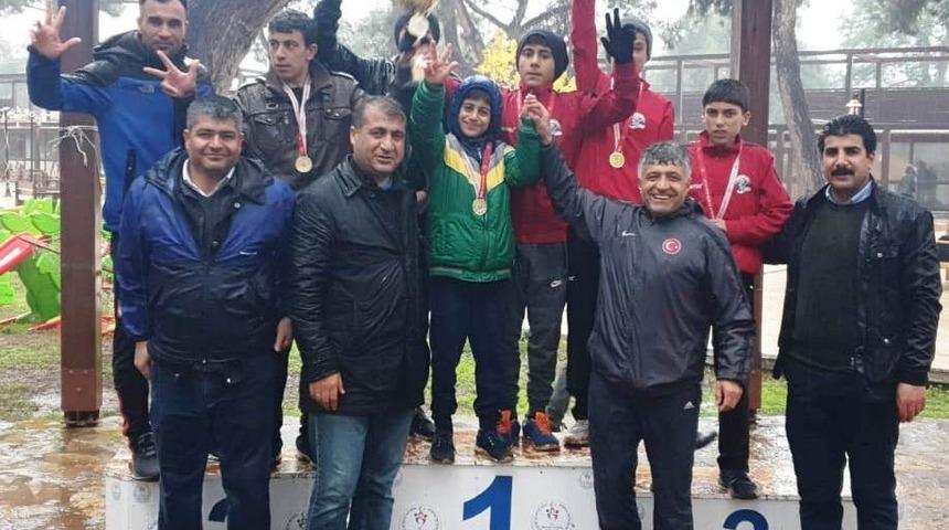 Erciş YBO &ouml;ğrencileri T&uuml;rkiye şampiyonu oldu