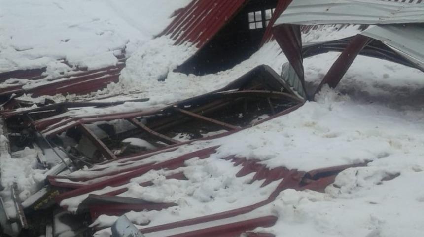 Doğanşehir&rsquo;de ahır &ccedil;&ouml;kt&uuml;