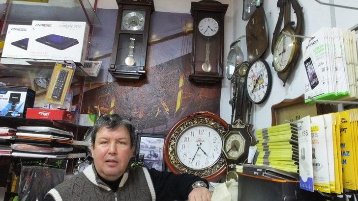 150 yıllık saatlerden koleksiyon yaptı G3