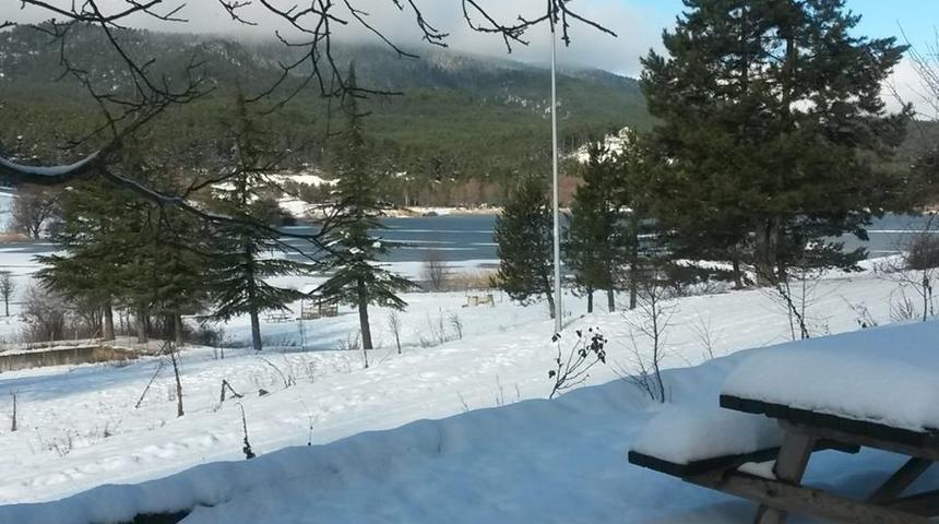 Gölcük Krater Gölü’nde kartpostallk manzaralar oluştu