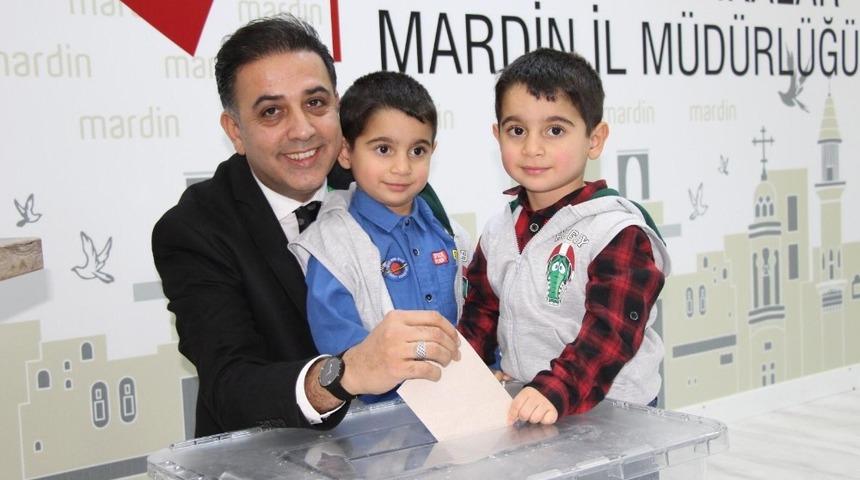 &Ccedil;ocuk evinde demokratik se&ccedil;im