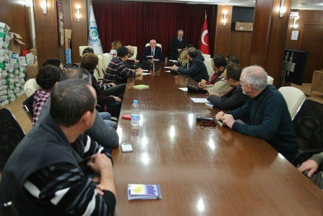 Kazım Kurt fotoğrafçılık atölyesinin ilk dersine katıldı