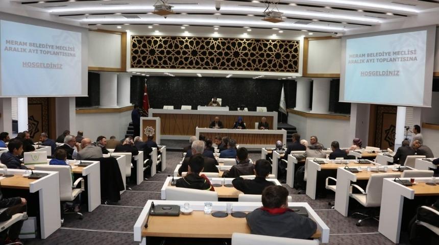 &lsquo;Ailem Meram&rsquo; Belediye Meclisinin g&uuml;ndeminde