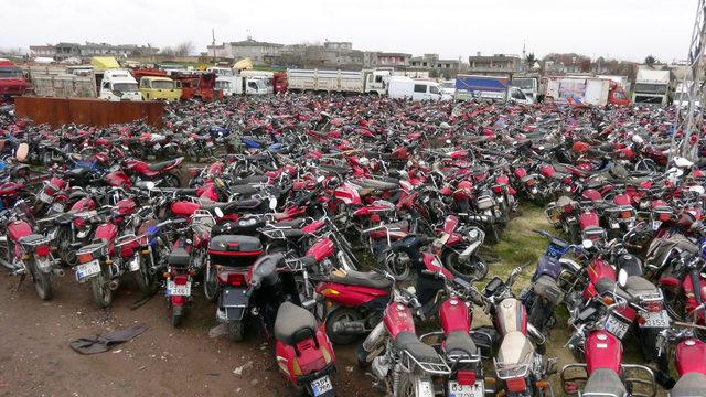 Şanlıurfa’da çürümeye terk edilen motosikletler ekonomiye kazandırılıyor