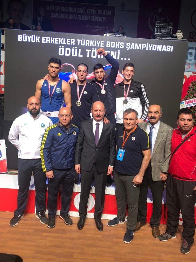 Boks Şampiyonasında Bayram Malkan Türkiye 2.si oldu