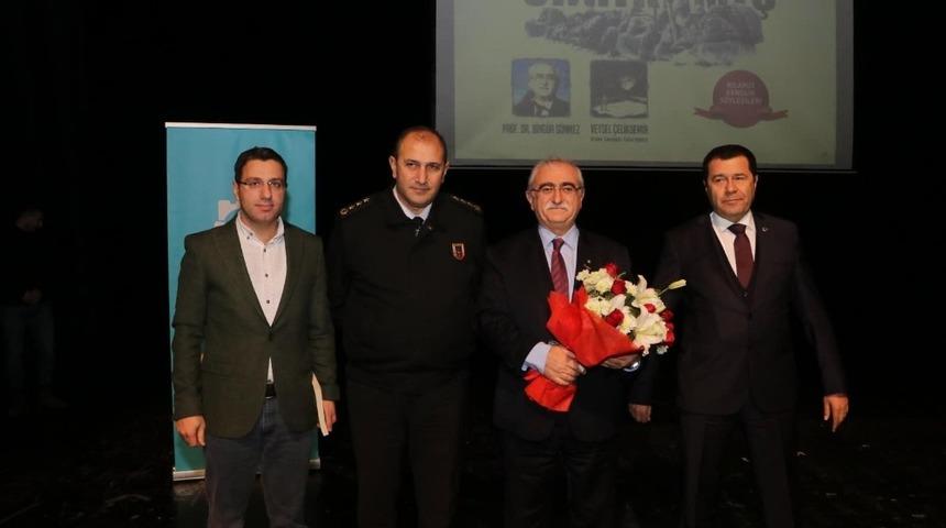 Sarıkamış şehitleri d&uuml;zenlenen s&ouml;yleşide anıldı