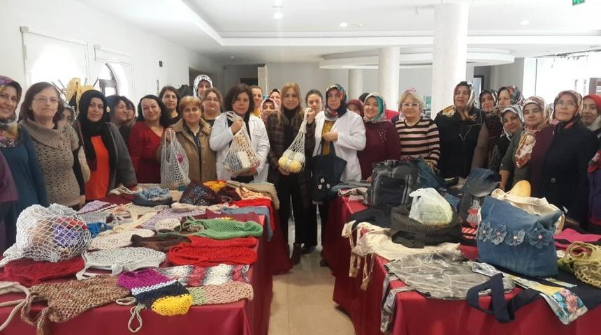 Kullanmadıkları kumaşlardan bez &ccedil;anta yaptılar