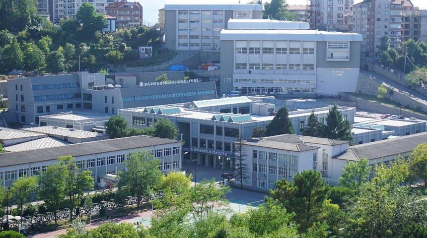 BEÜ çocuk üniversitesi kış okulu başlıyor