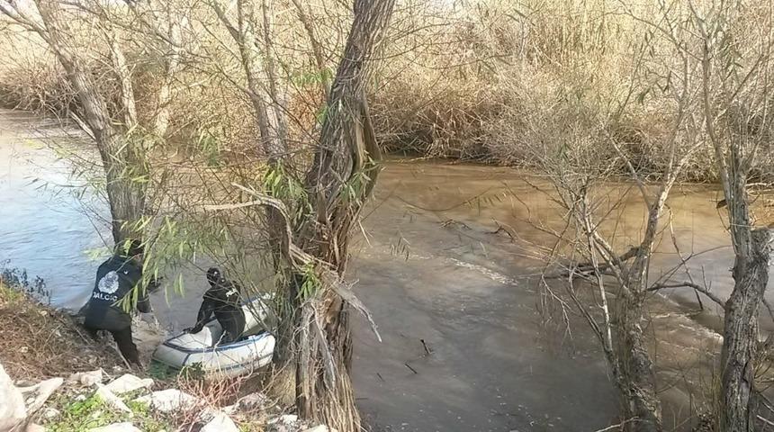 B&uuml;y&uuml;k Menderes Nehri&rsquo;ne d&uuml;şen şahsı J&Ouml;AK arıyor