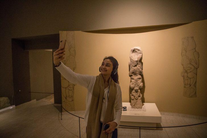 Vatandaşlar 'Müzede Selfie Günü' için selfie çekti G4