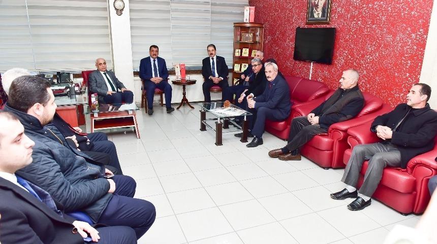 Başkan G&uuml;rkan, esnaf temsilcileri ile istişarede bulundu