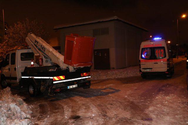 Hırsızlık için girdikleri trafoda akıma kapıldılar: 1 ölü, 1 yaralı