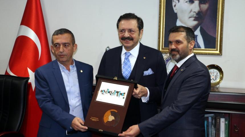 Rifat Hisarcıklıoğlu: Bu tekerlek bu tümsekte kalmaz