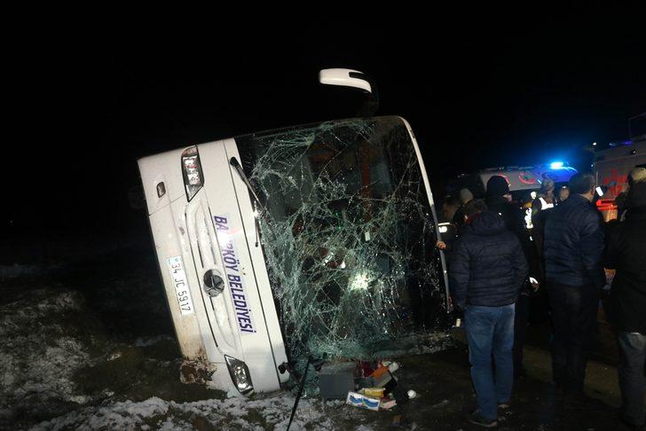 Amasya'da yolcu otobüsü devrildi: Ölü ve yaralılar var! G1