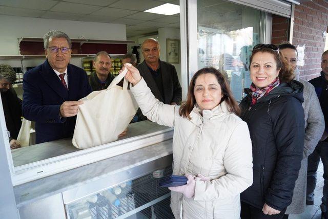 Bez torba ve file uygulamasına bir destek de Ege’den