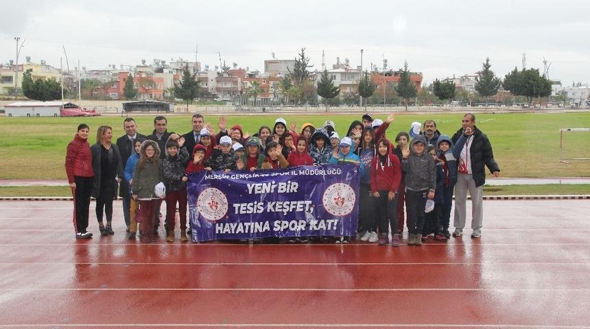 Mersin’de ’Yeni Bir Tesis Keşfet, Hayatına Spor Kat Projesi’ başladı