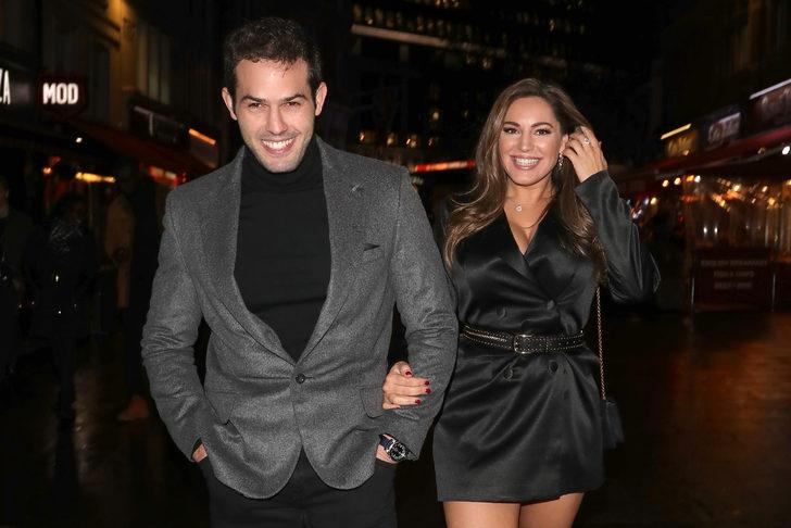 Zayıflayan Kelly Brook cesur kıyafetiyle dikkat çekti G2