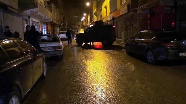 Berberde usturalı kavga: 2 yaralı