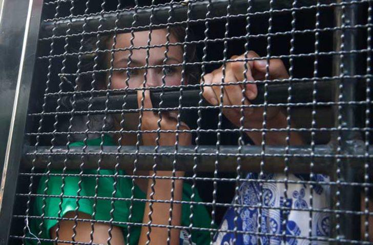 İzinsiz cinsel ilişki eğitimi veren ünlü fenomene büyük şok! G2