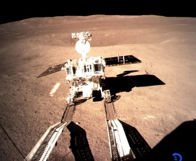Chang'e 4 uzay aracı Ay'ın karanlık yüzünden 170'e yakın fotoğraf gönderdi